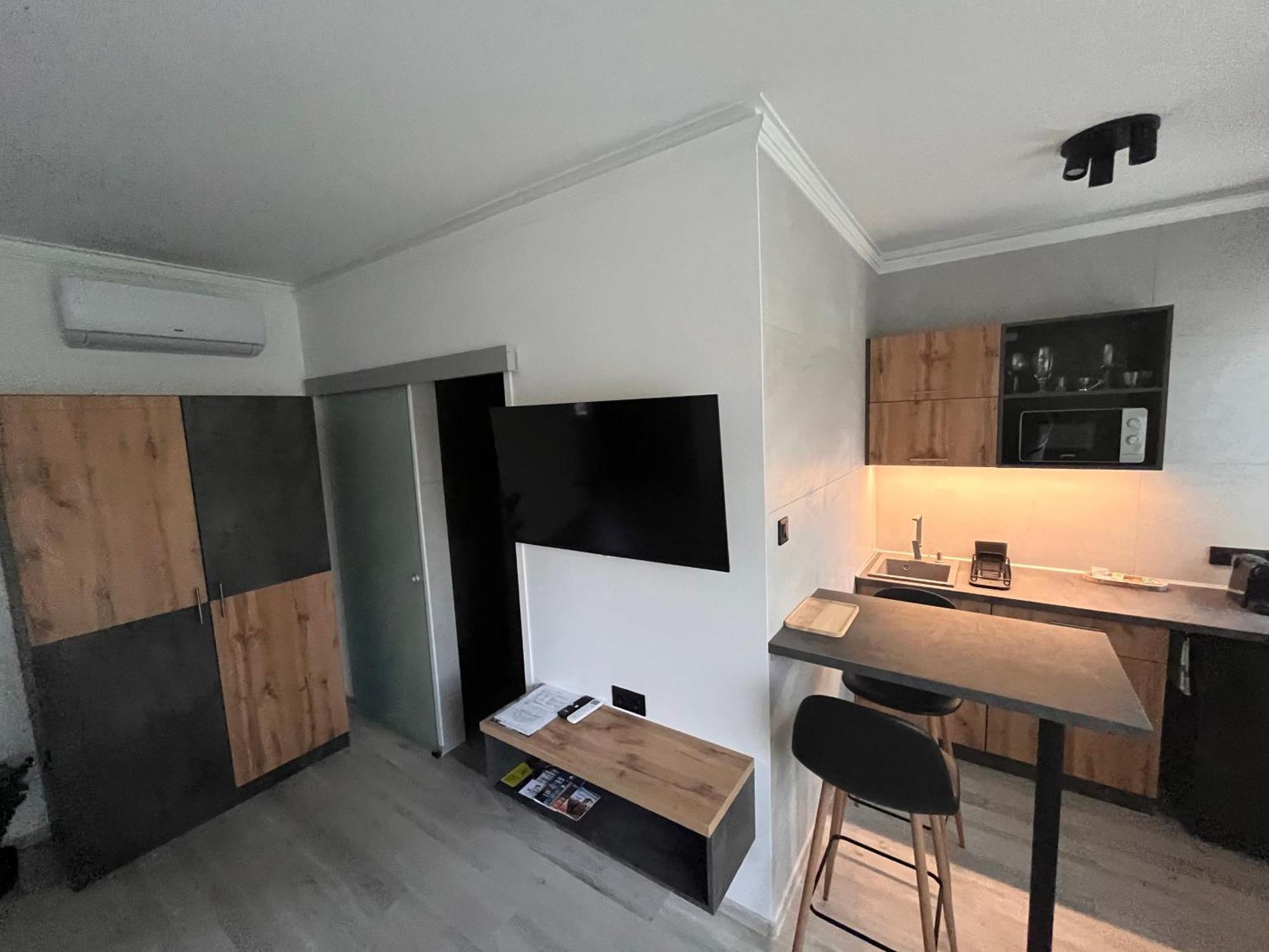 Varkapu Apartmanok 2 Дьюла Экстерьер фото